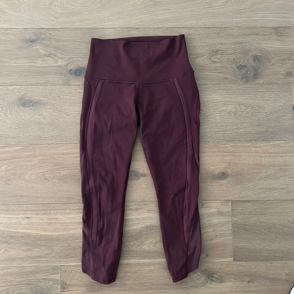 Lululemon leggings size 6